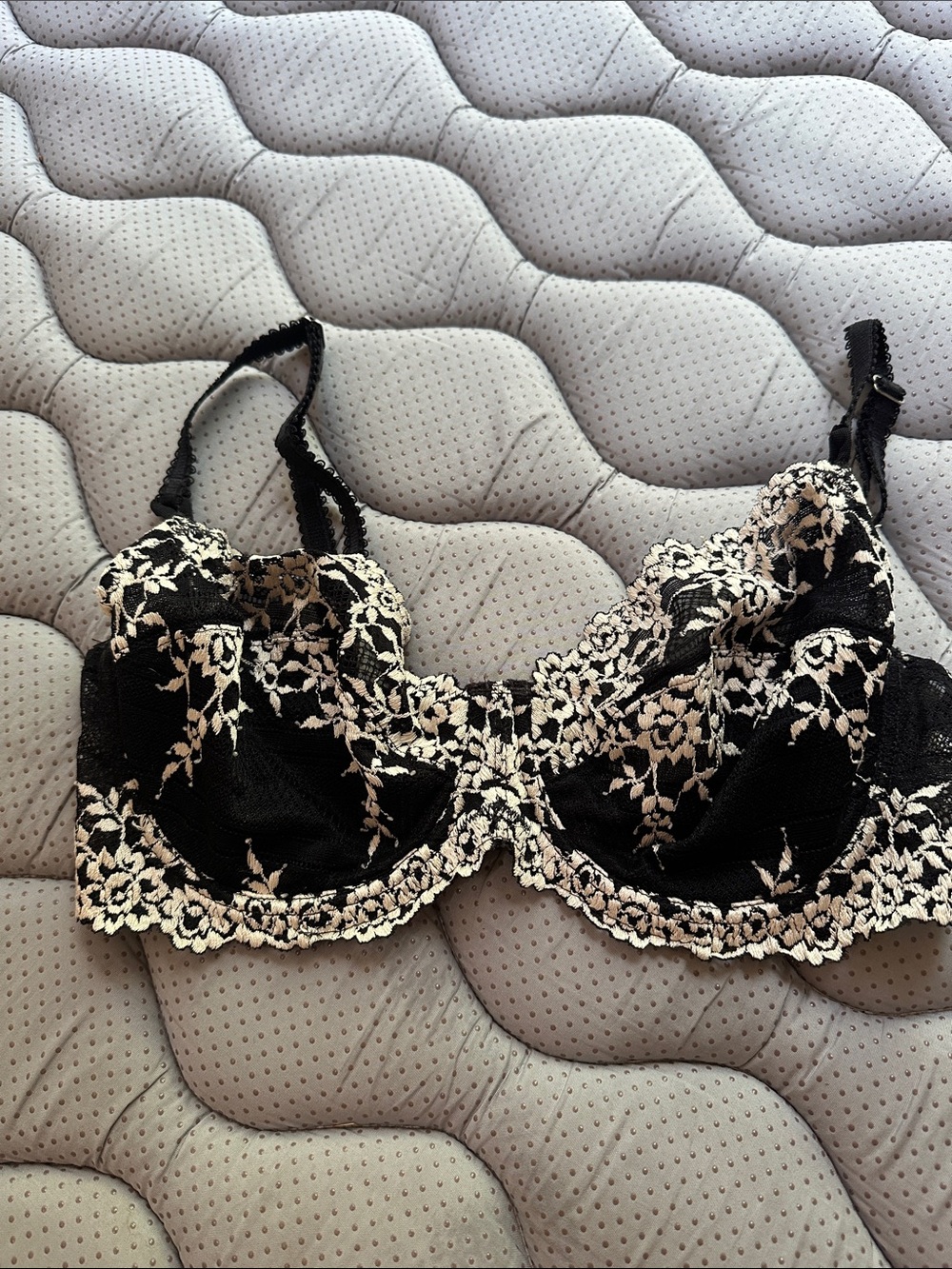 Wacoal Black Bra with Cream Floral Lace Overlay